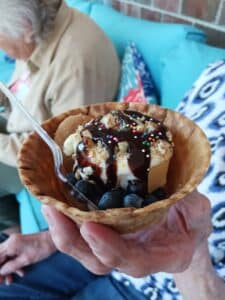 Hospice Care Orangeburg SC - Grove Park Hospice Hosts Ice Cream Social for Seniors